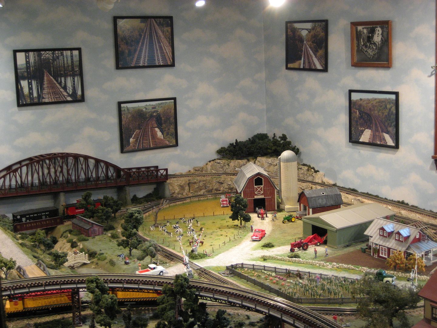 Incline Risers for O Scale O Gauge Railroading On Line Forum